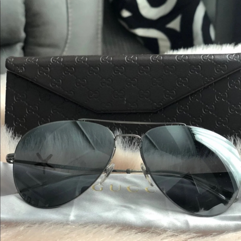 GUCCI aviator sunglasses